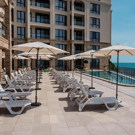 Cabacum Pleasure Beachfront - 50m To And Pool Апартаменти